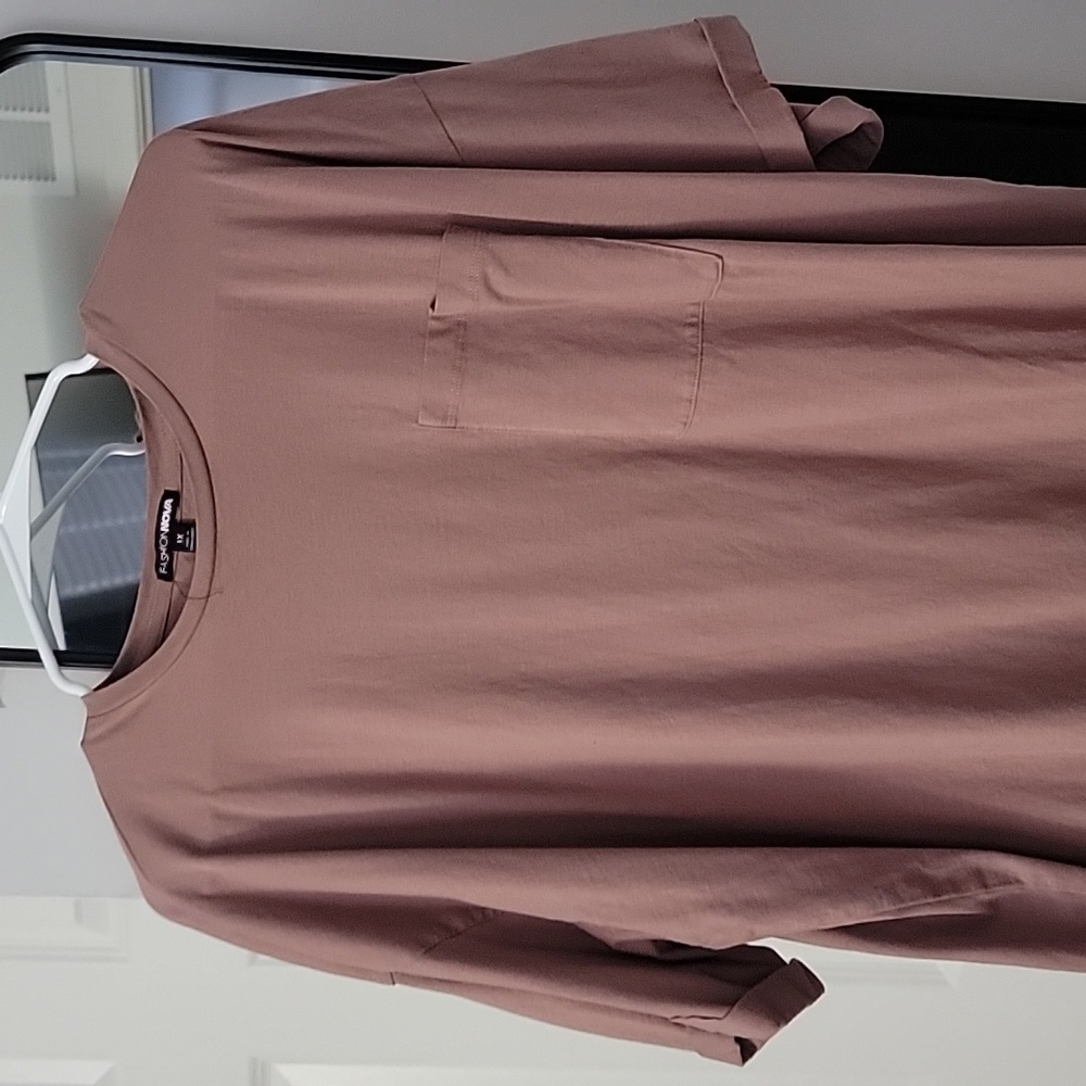 Beige Tshirt